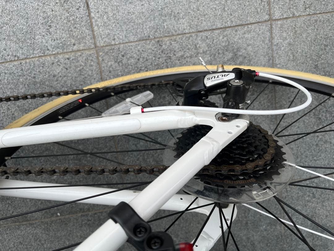 【美品】値下げ可　LOUIS GARNEAU ルイガノ ホワイト