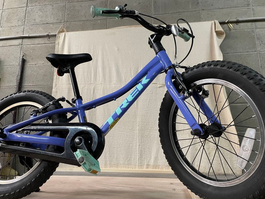大阪府引き取り限定！トレック　子供用自転車　16インチ　室内保管
