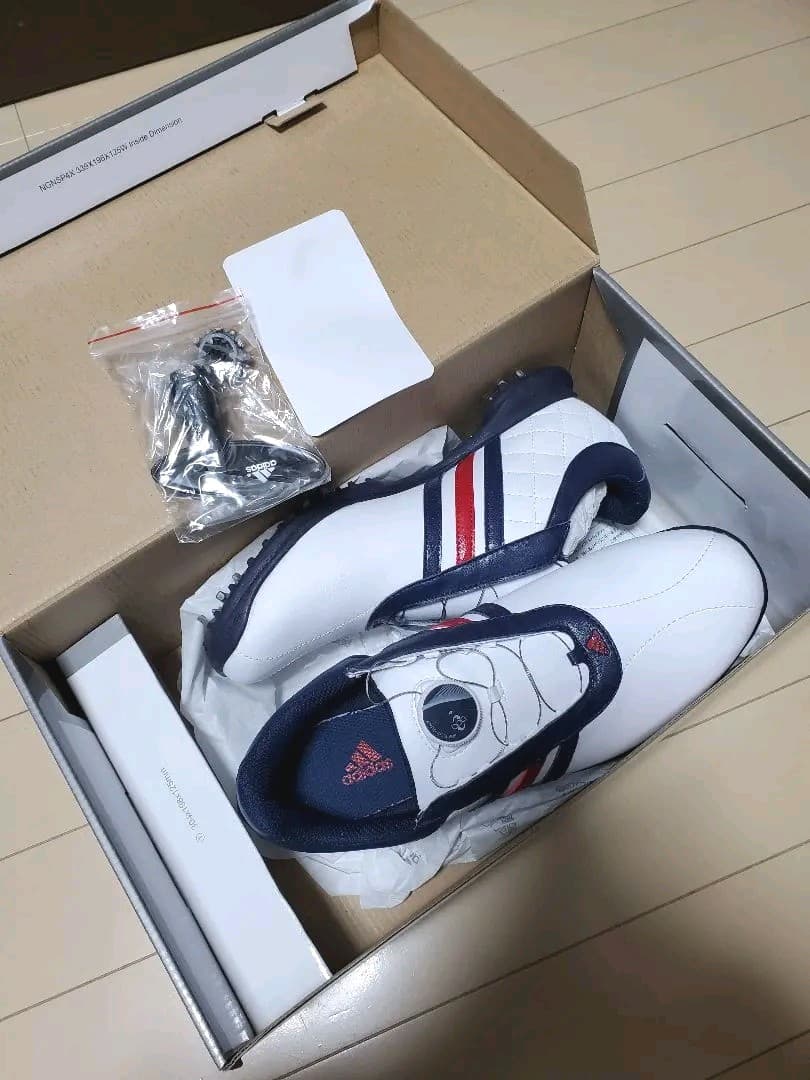 ゴルフシューズ　adidas