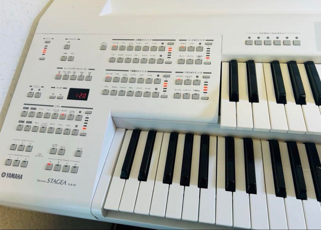 ヤマハ ELB-02 STAGEA エレクトーン ステージア　2016年製