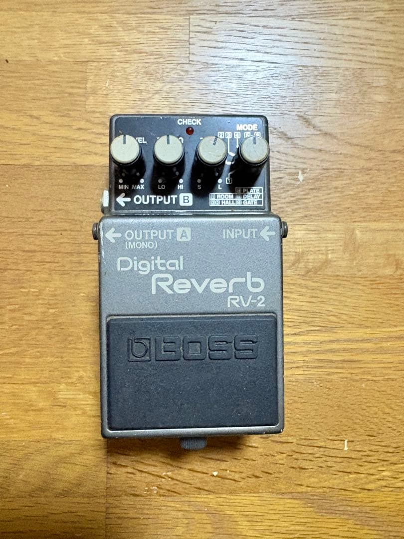 BOSS デジタルリバーブ RV-2