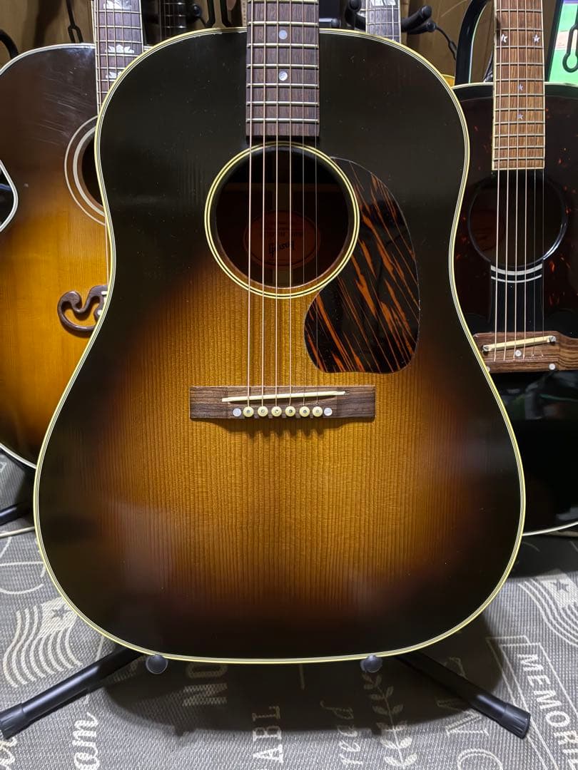 Gibson Custom Shop1942Banner Jー45