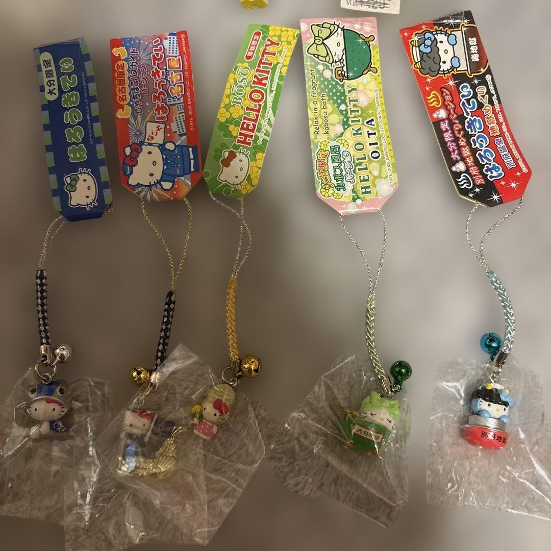 ご当地ハローキティー　ストラップ　まとめ売り