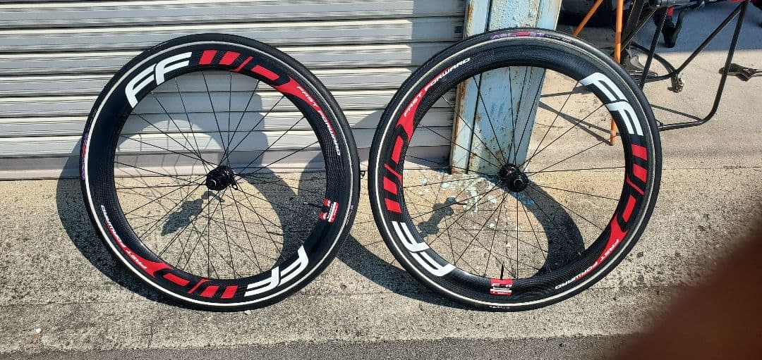 FFWD F6R カーボンチューブラーホイール シマノ10s 美品
