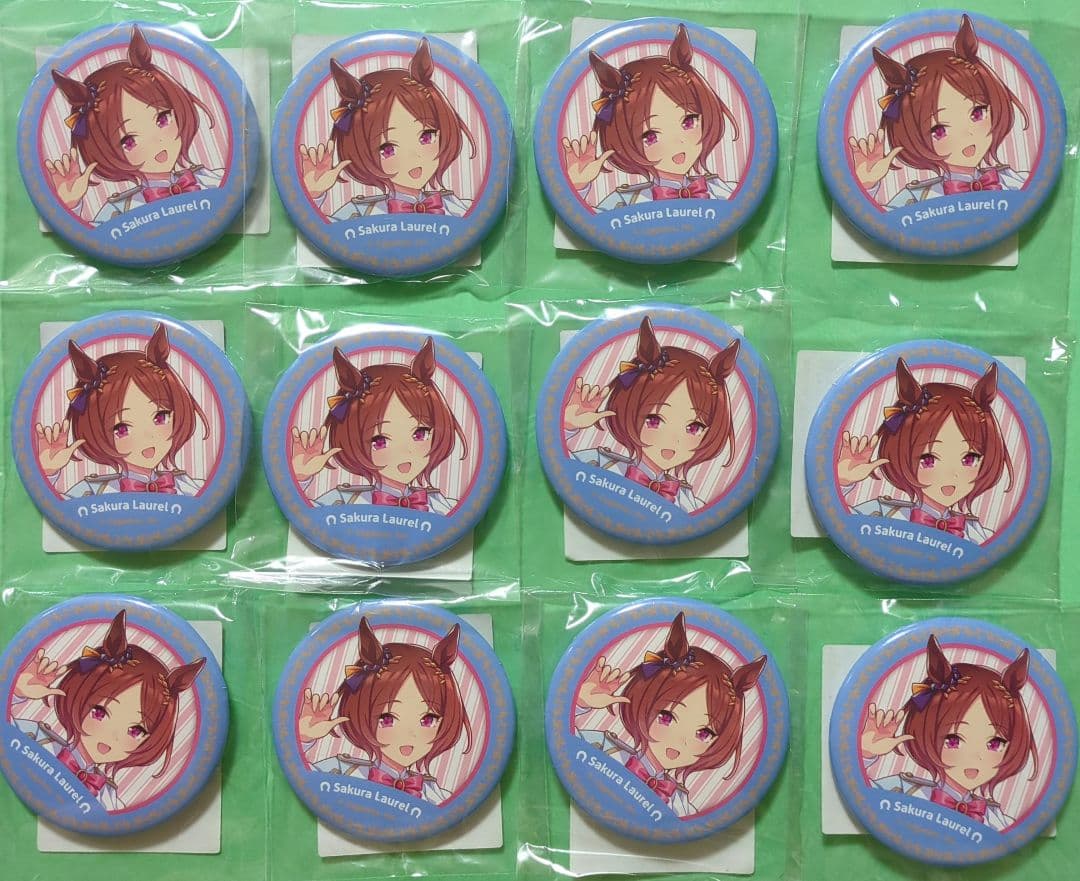 ウマ娘 4th サクラローレル (スノーウィ・インテグレティVer.) 缶バッジ
