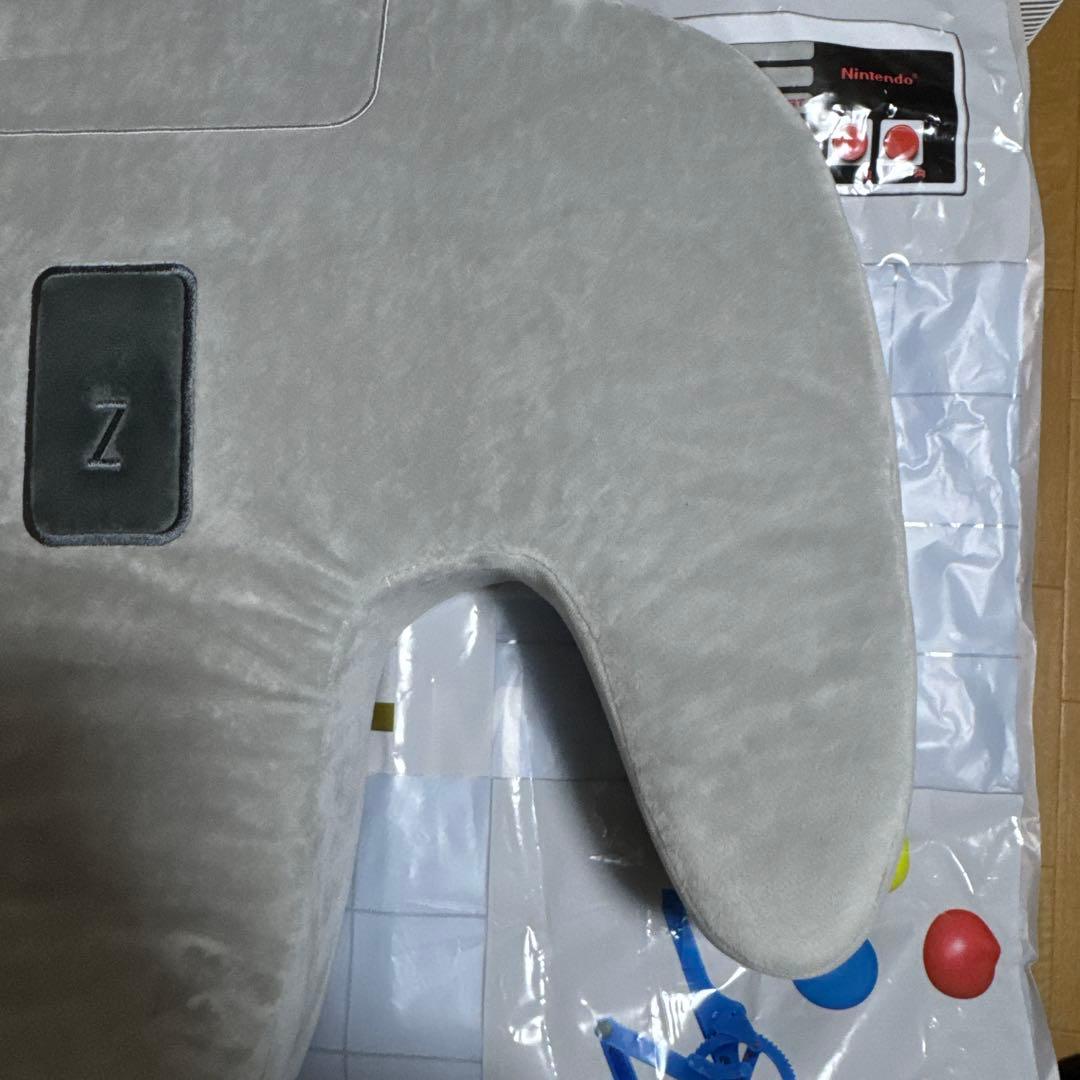 クッション NINTENDO 64 コントローラーニンテンドーミュージアム