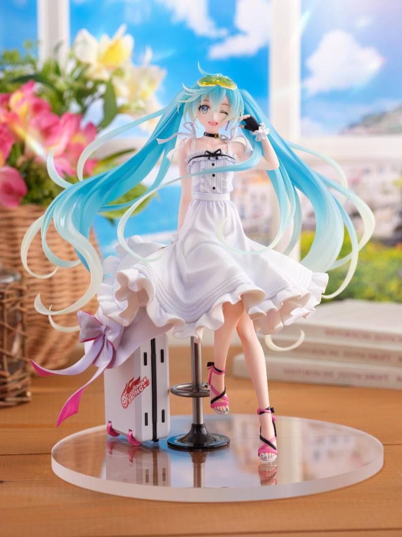 新品未開封品　レーシングミク 2021 Vacation Style Ver.