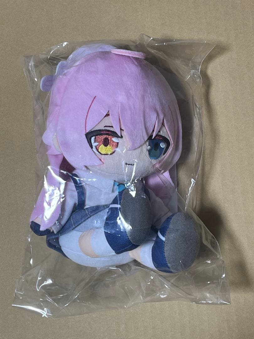 ブルーアーカイブ小鳥遊ホシノ ちょこぷにぬいぐるみ