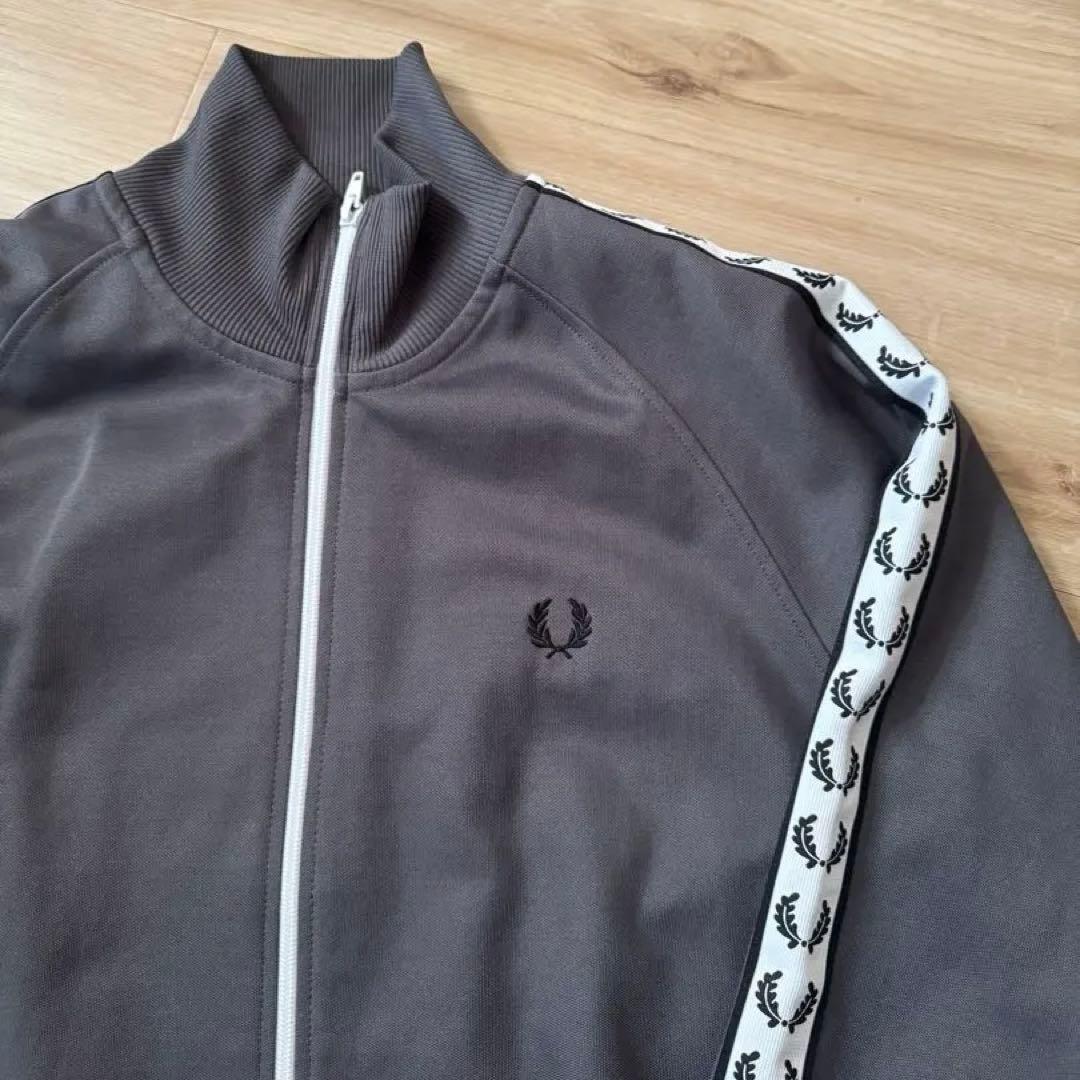 FRED PERRY フレッドペリー　メンズ　ジャージ　トラックジャケット