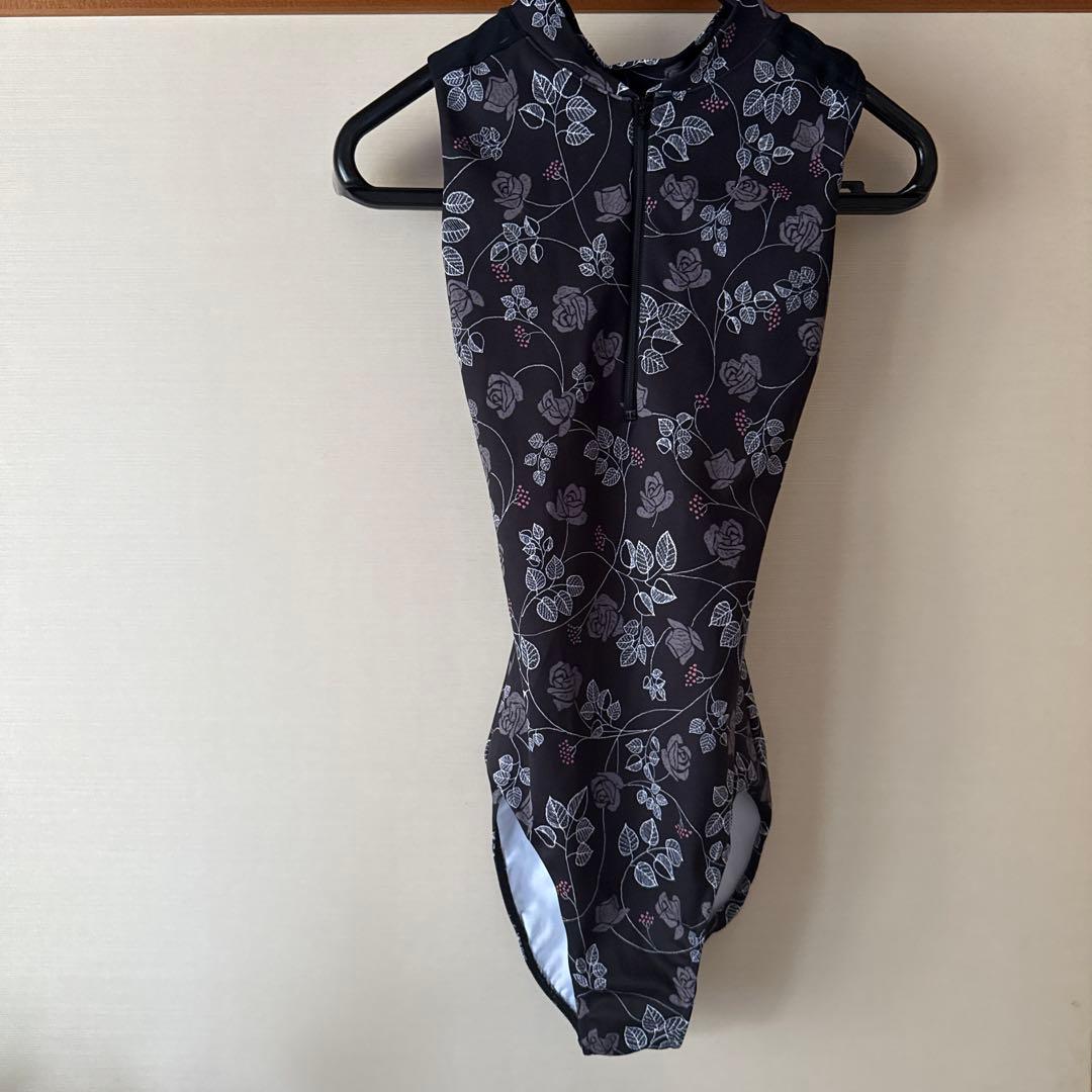 スティナ stina フロントジップ　レオタード　L
