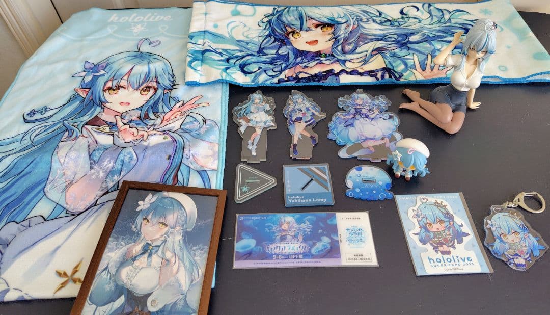 ホロライブ　雪花ラミィ　グッズ　まとめ売り