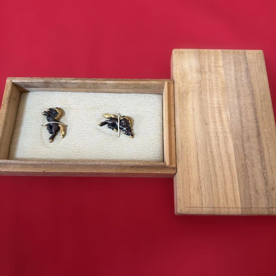 古美術　骨董品　馬と他の二点