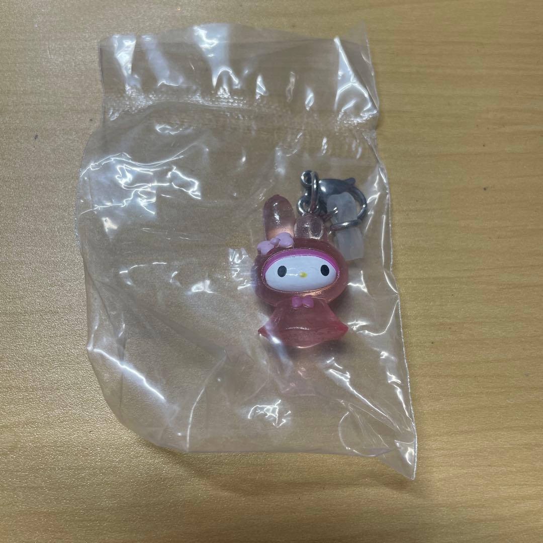 サンリオ　めじるしアクセサリー　8の字パーツ　マイメロディ
