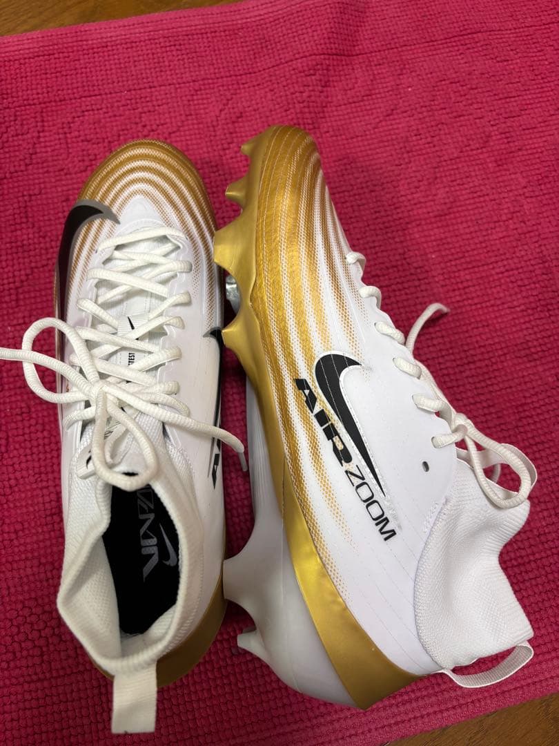 NIKE アメリカンフットボールスパイク