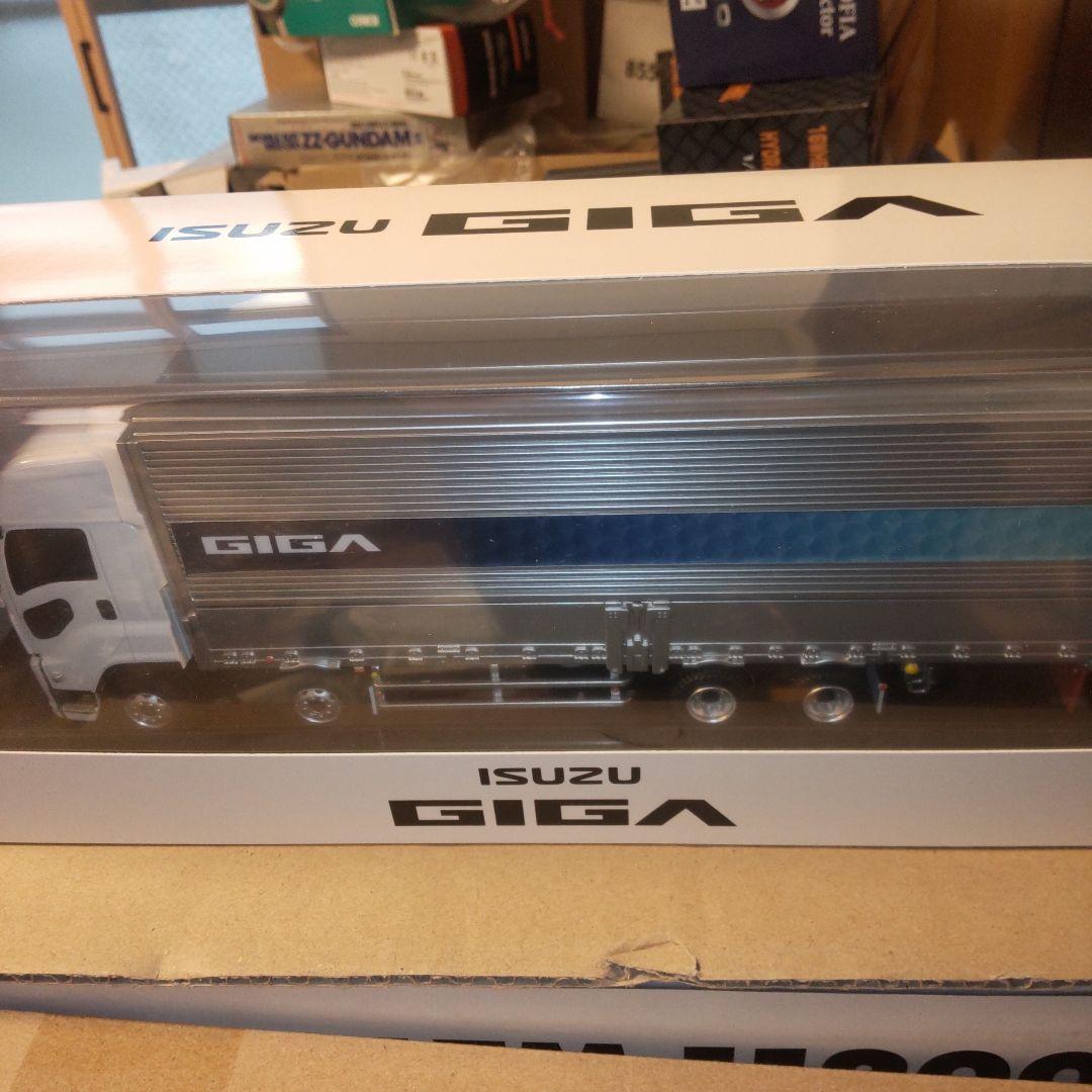 イスズギガ　2025年新型　モビリティショー限定モデル　1/43