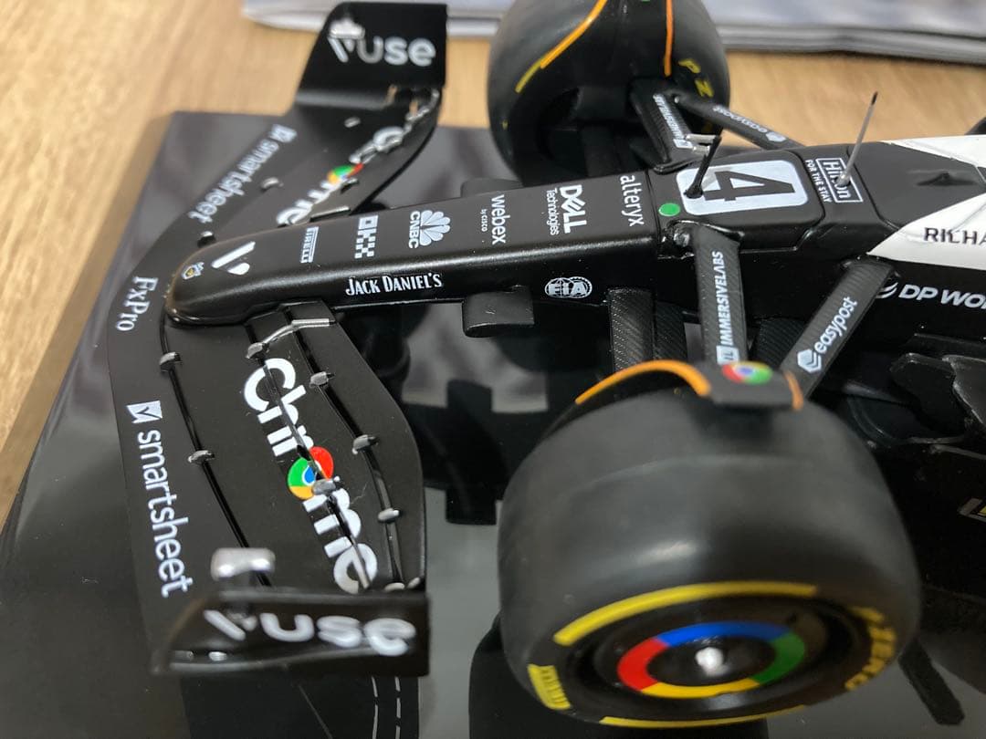 タバコ仕様　日本未発売　ビッグスケールF1 マクラーレン　MCL60 モナコGP