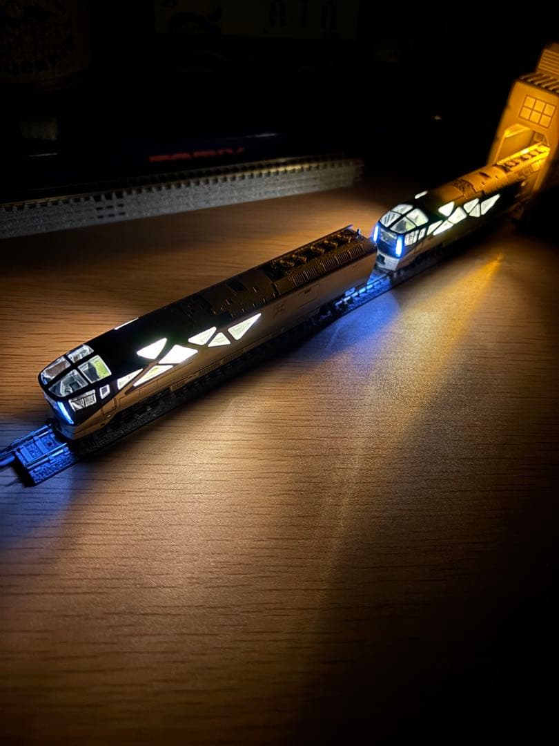 KATO E001形 TRAIN SUITE SHIKI-SHIMA セット