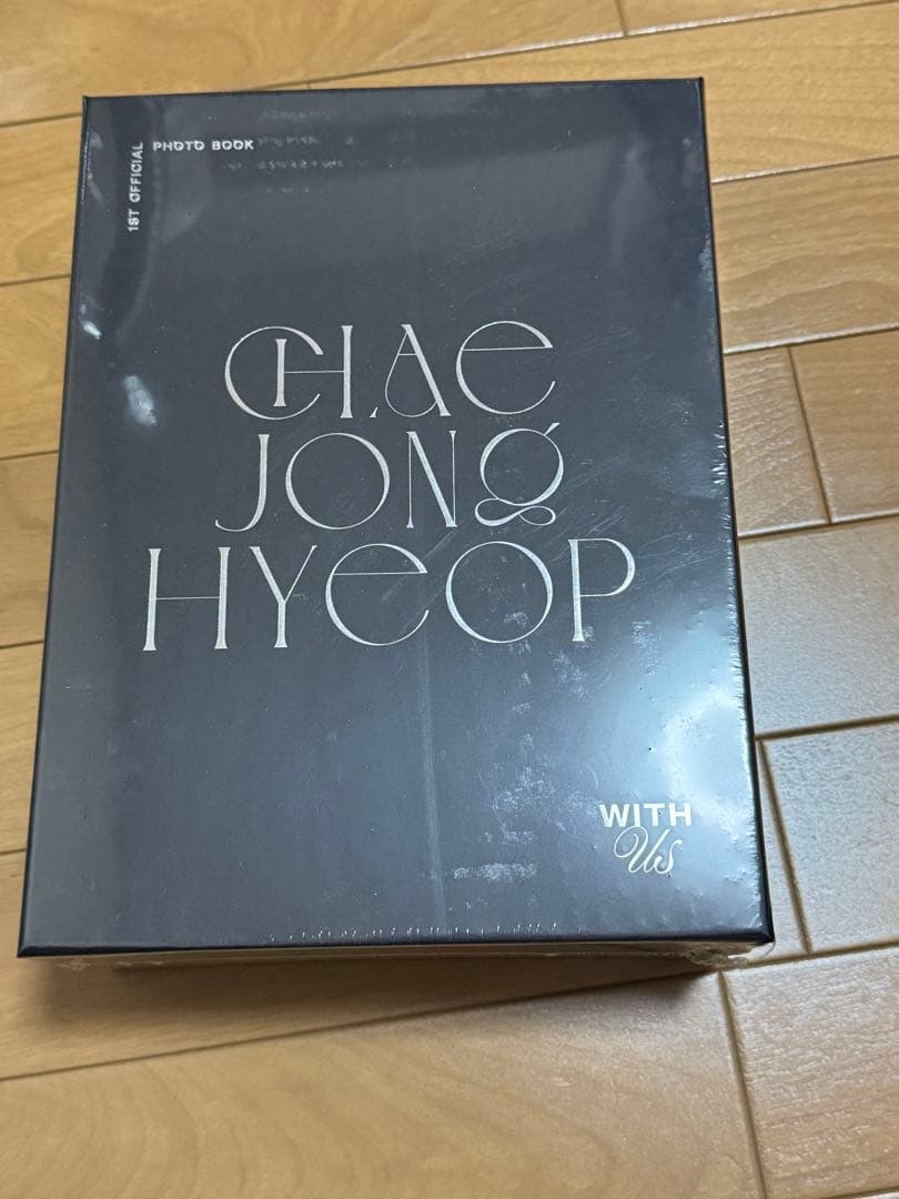 【未開封】チェジョンヒョプ 1st写真集　PHOTO BOOK WITH US
