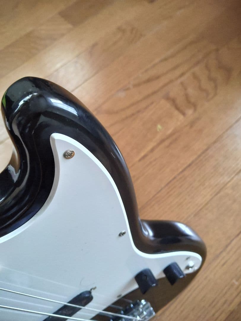 Squier BRONCO BASS テレキャスターベースピックアップに交換