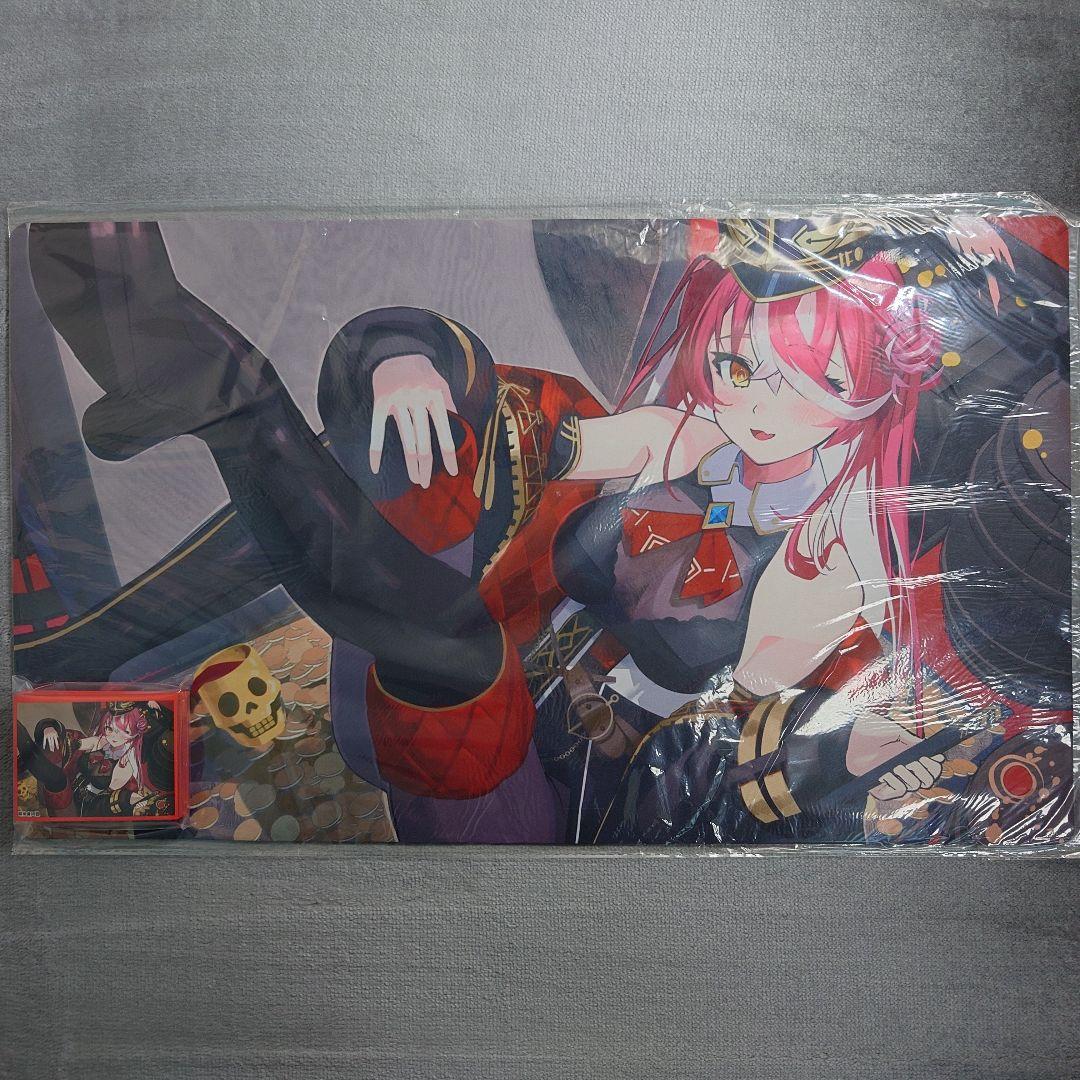 α1 ホロライブ 宝の上に座る&軍服 宝鐘マリン スリーブ&プレイマット