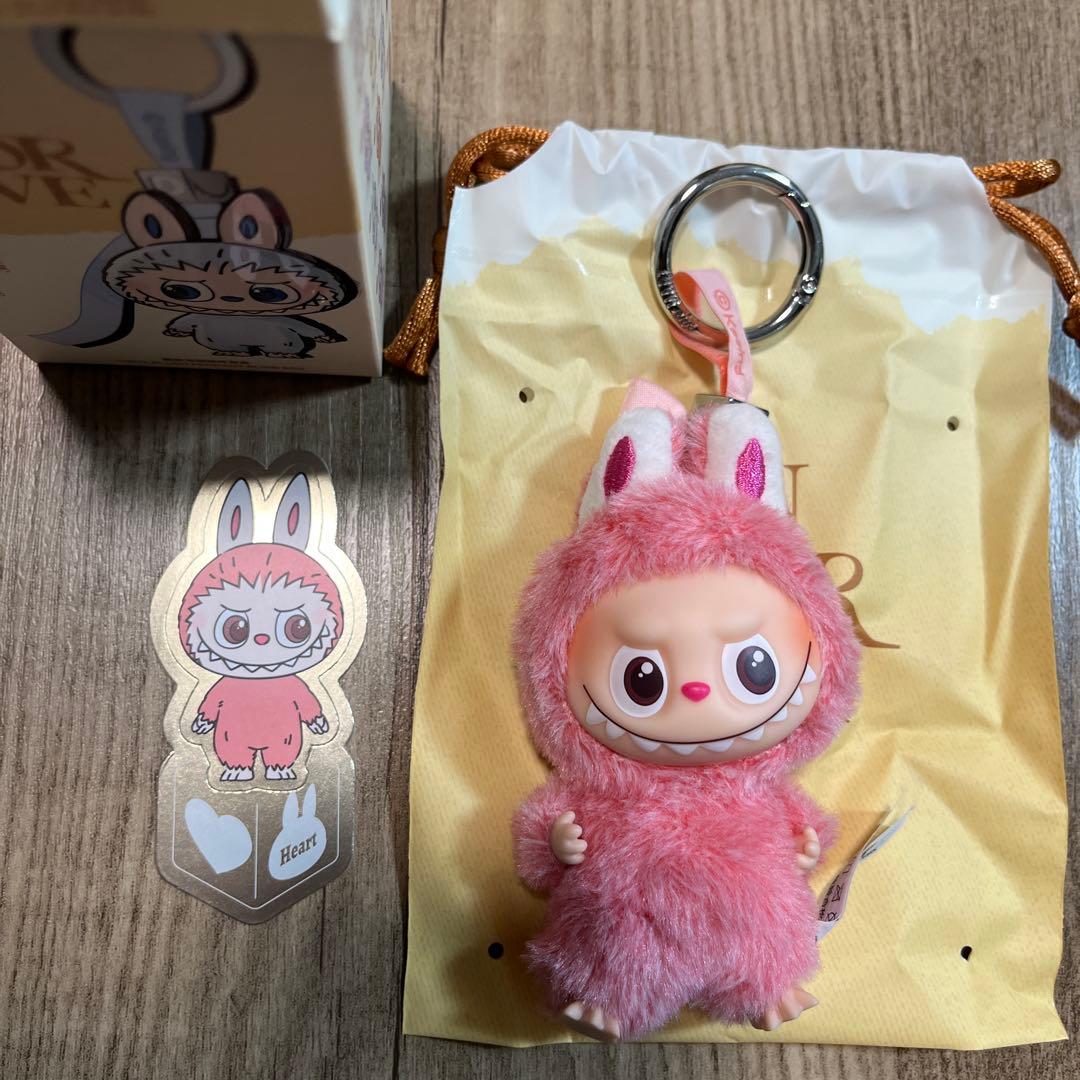 THE MONSTER PIN FOR LOVE ラブブ シークレット ハート