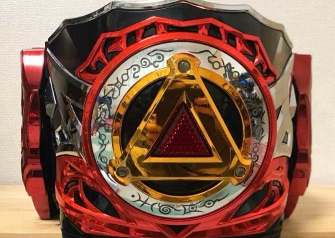 P 牙狼金翔 フェイス役物 （赤・白）2点セット