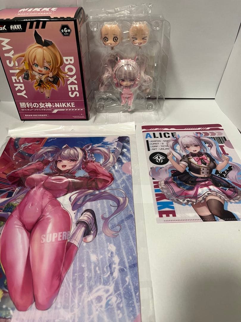 NIKKE アリス グッズ複数点