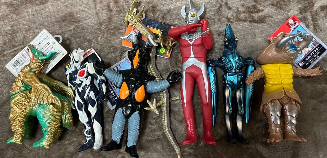 ウルトラマン 怪獣 ソフビ 7体セット(おまけ2個付き)