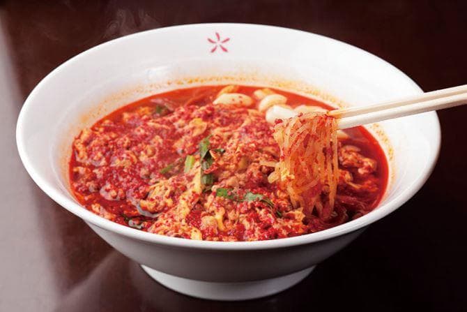 お徳用　3箱買い￥9999　1食分￥111　激辛 大人気 宮崎辛麺 ラーメン