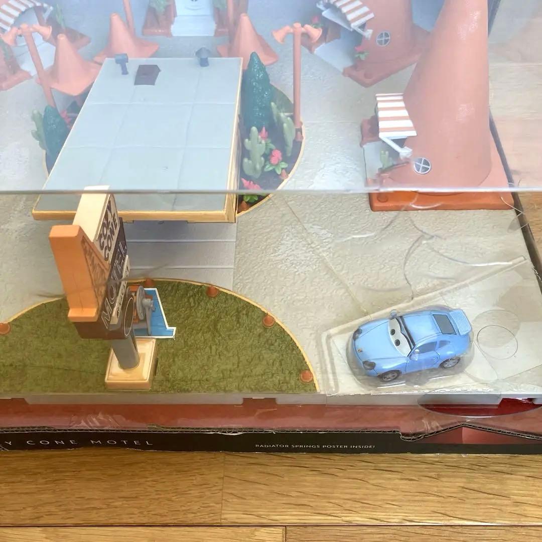 【１点限り!!】新品未開封 カーズ プレシジョン サリー モーテル ディズニー
