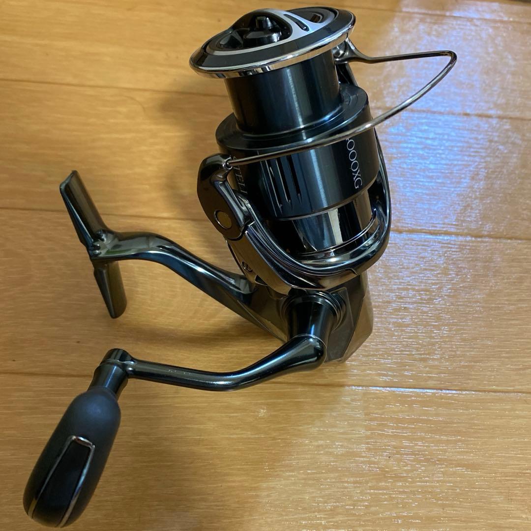 シマノ　22 ステラ　4000XG リールスタンド付き