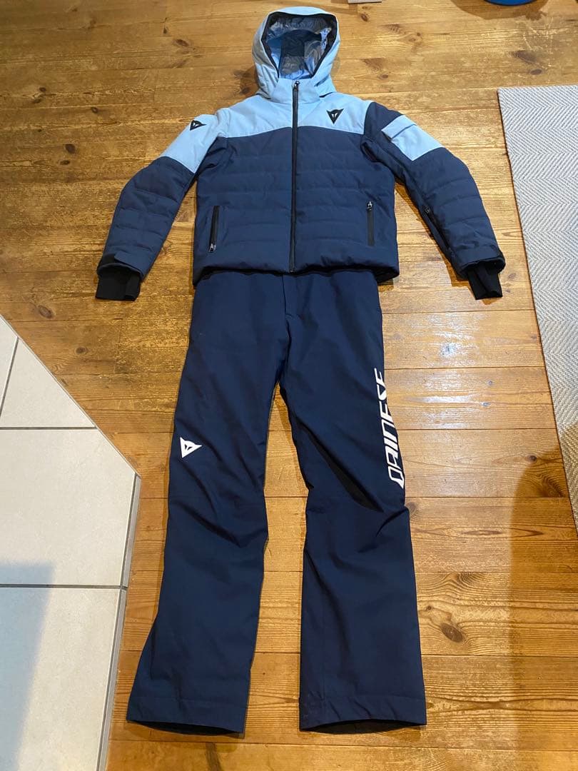 DAINESE（ダイネーゼ）ジュニアスキーウェア上下