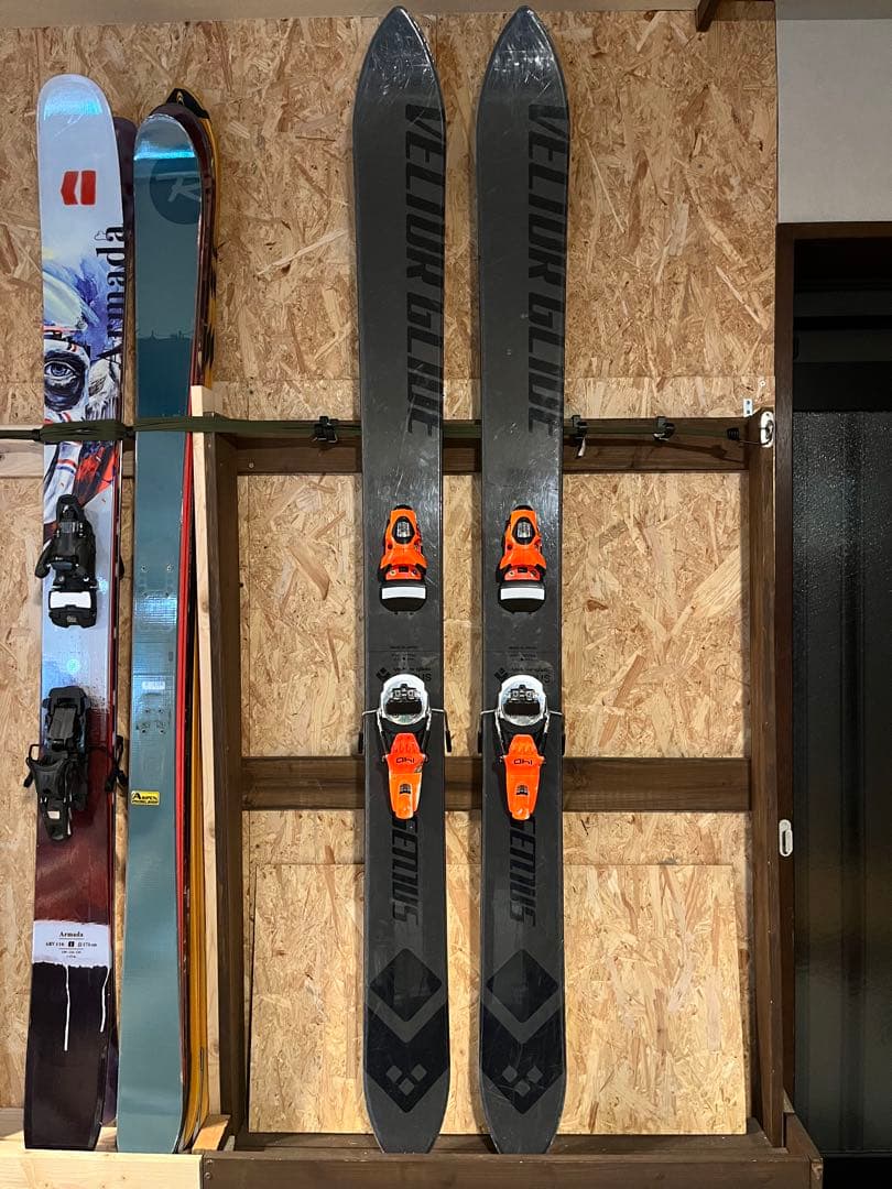 ベクターグライド　VECTOR GLIDE スキー板　genius 185