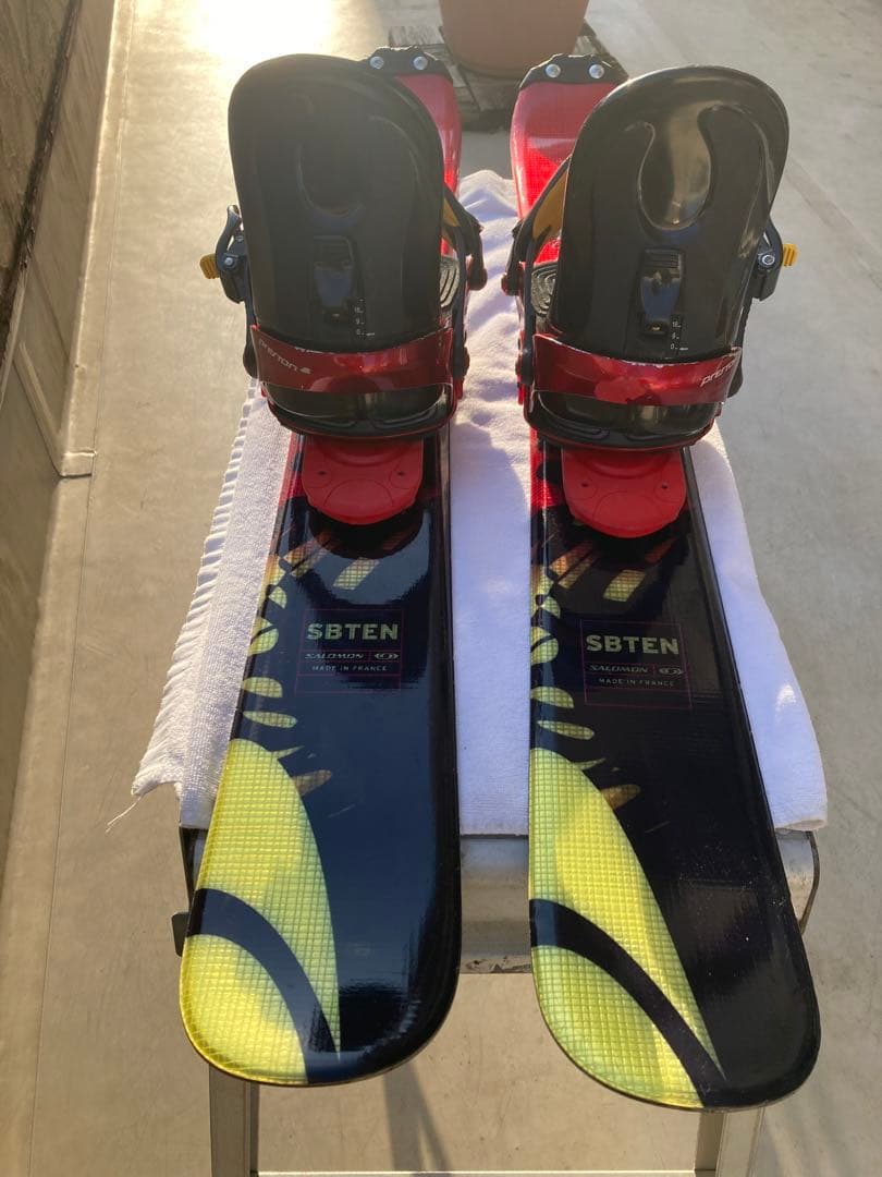 ショート(ファン)スキー　スノーボード　ブーツ用SALOMON×RIDE 赤