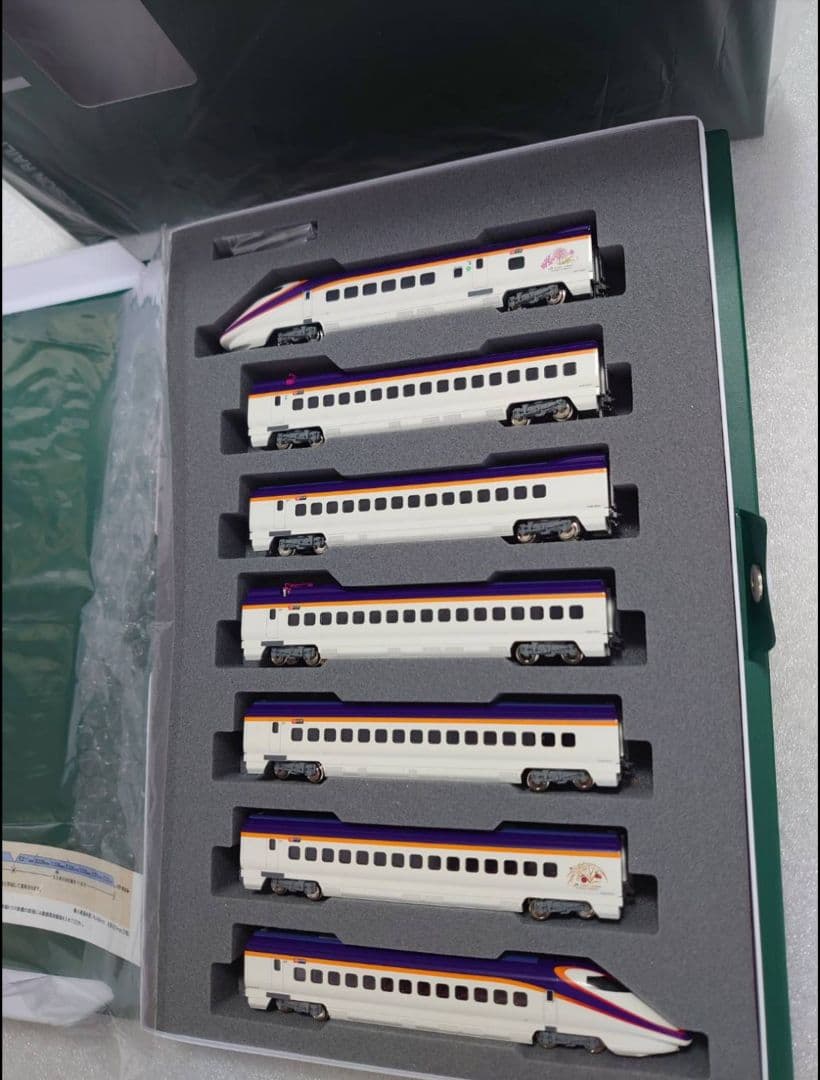 JR E3系2000番台 山形新幹線 つばさ 新塗装 10‐1255　 本文必ず