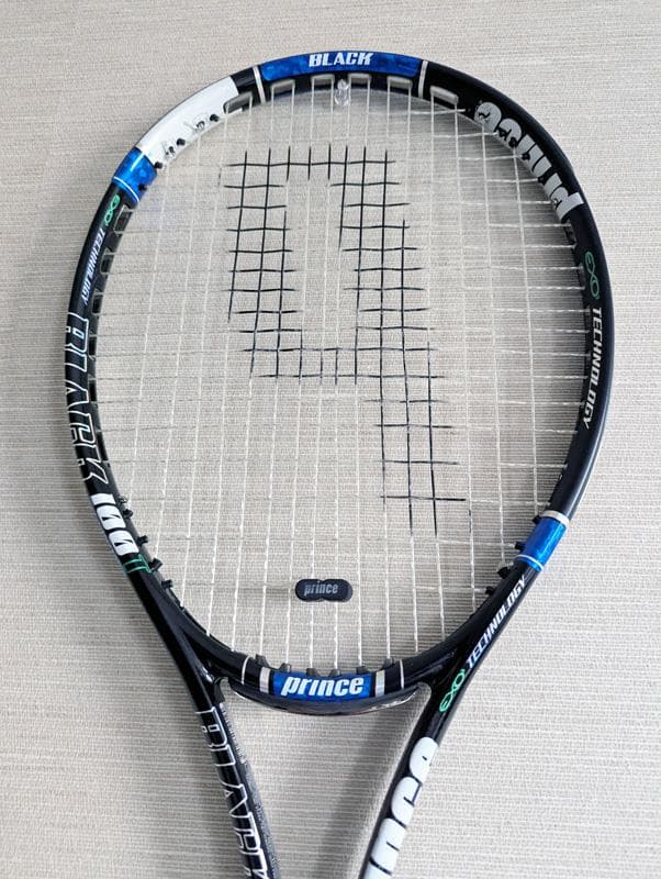 プリンステニスラケットPrince EXO3 Black 100T G1