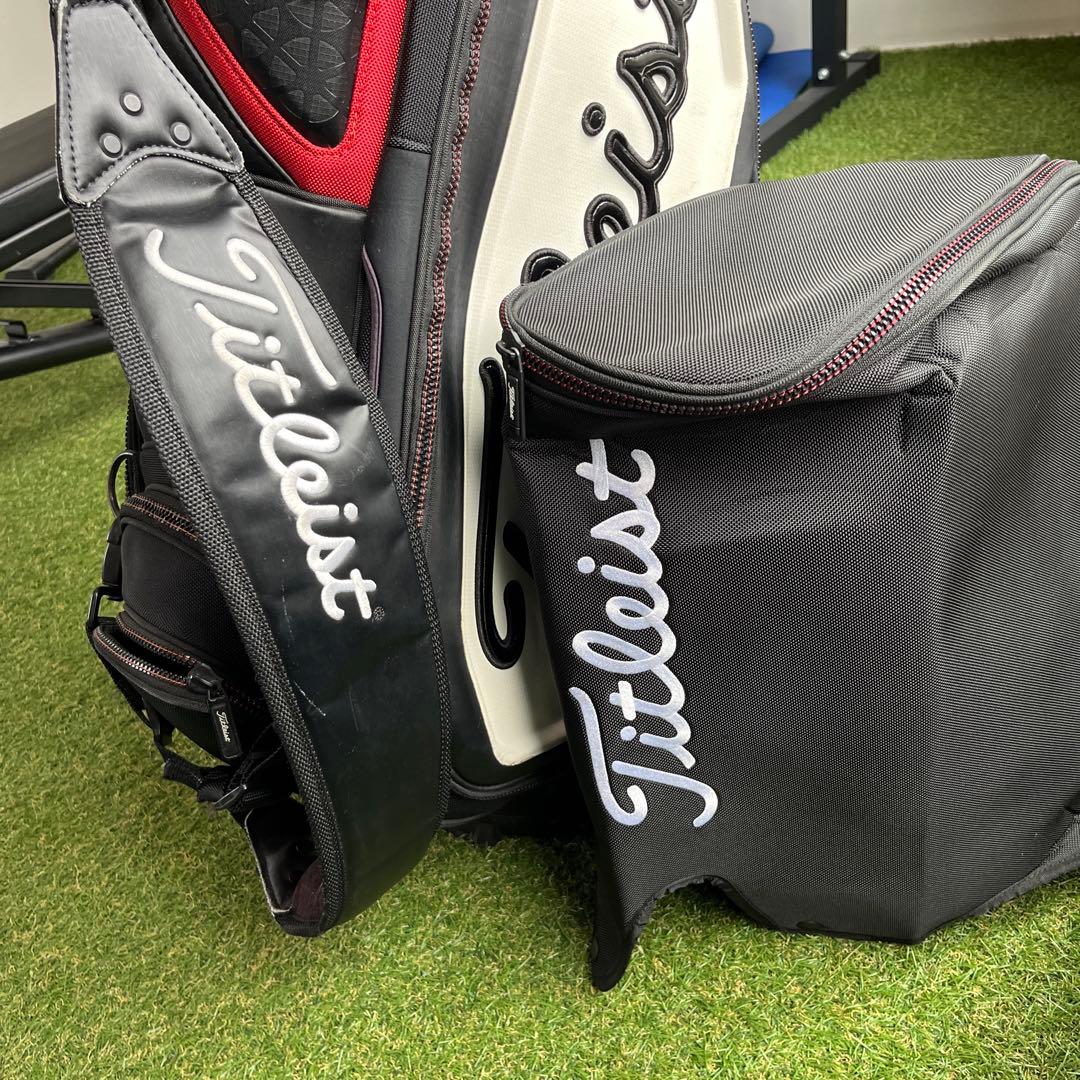 Titleist キャディバッグ 黒/白/赤　ツアーモデル
