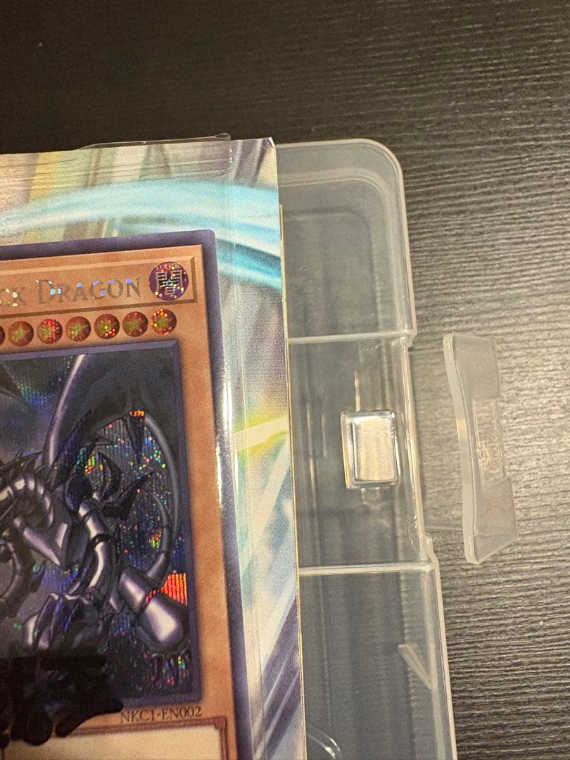 遊戯王　レッドアイズブラックドラゴン シークレット　シク ナイキコラボ　英語