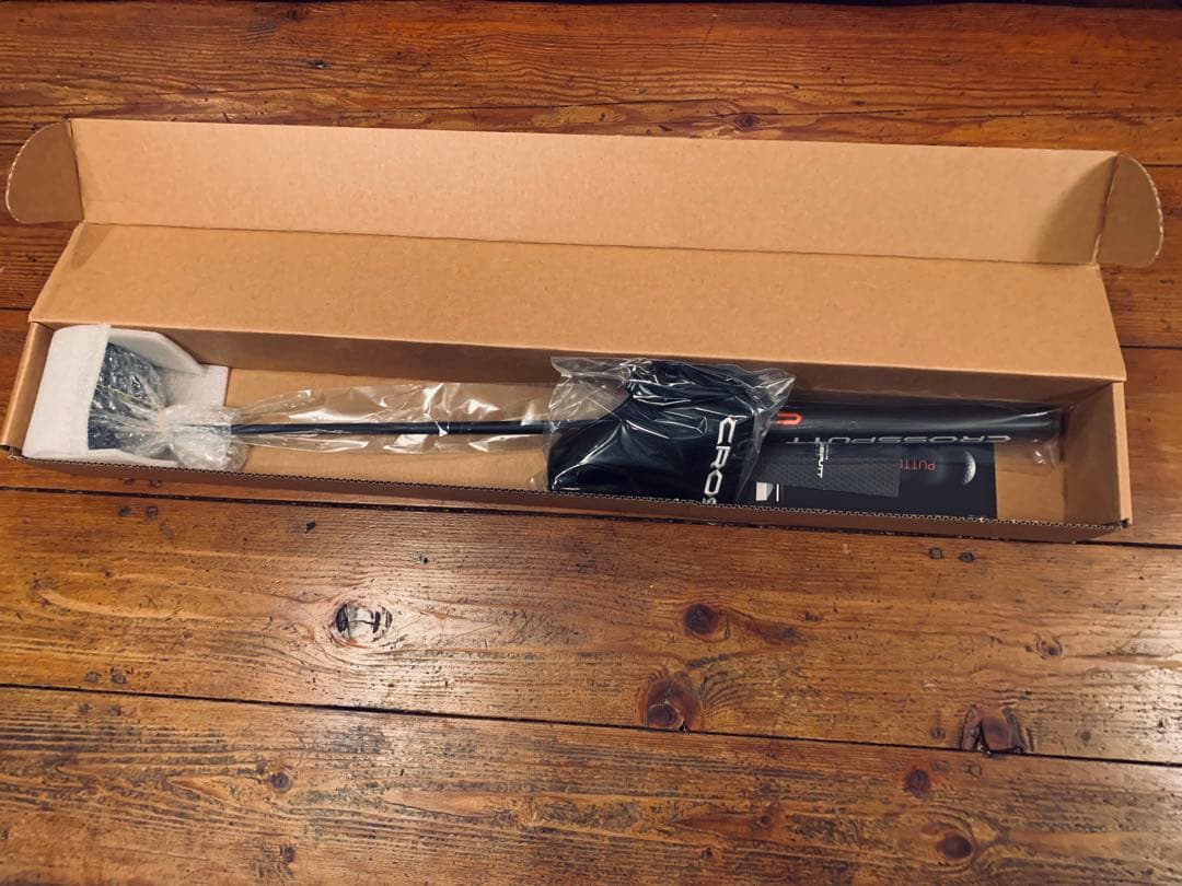 新品　シュリンク未開封　CROSSPUTT パター 黒　保証書　ヘッドカバー付き