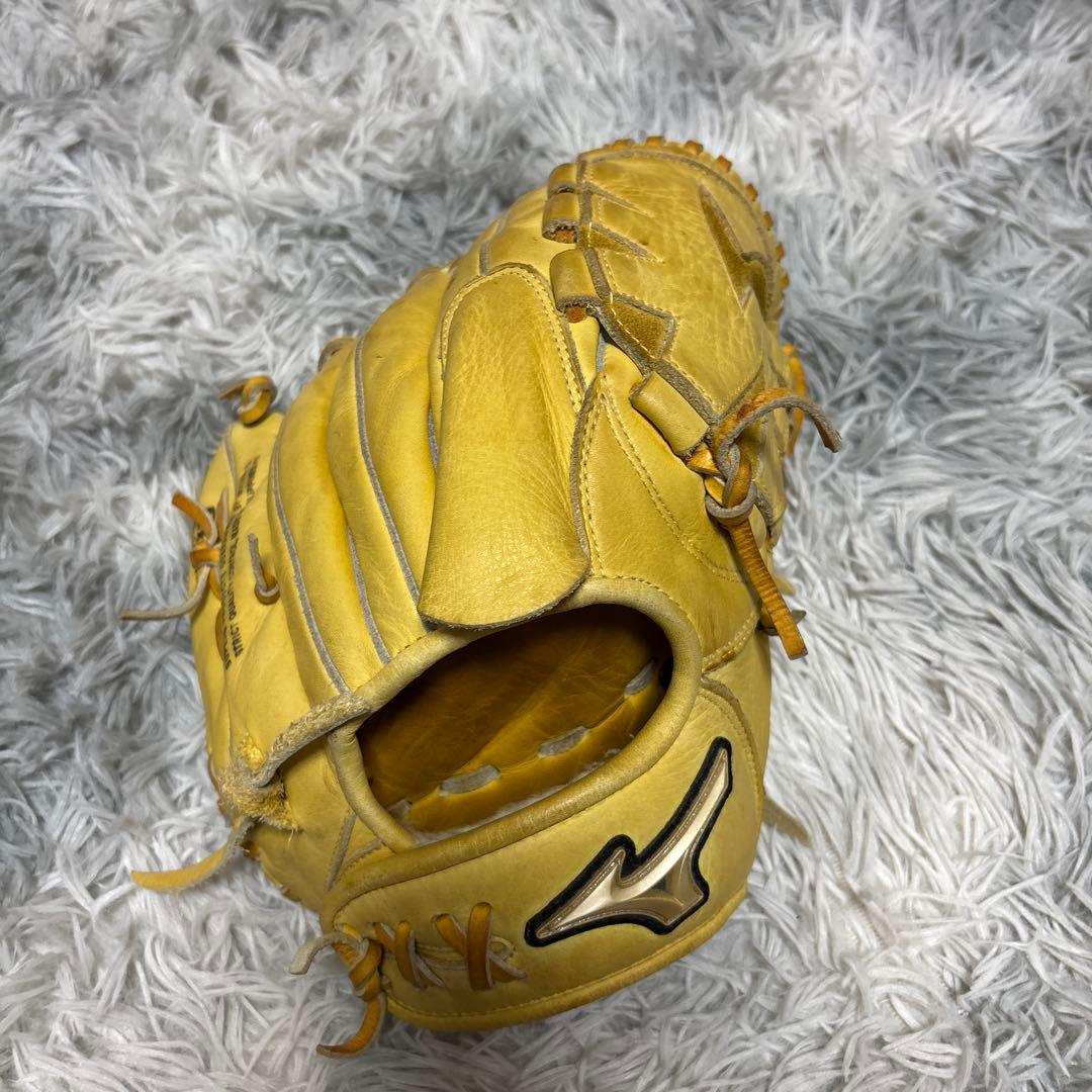Mizuno 軟式グローブ イエロー 右投げ