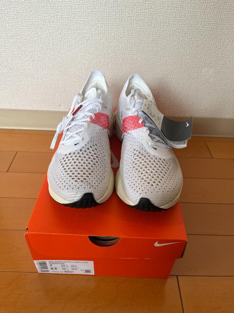 【新品】Nike ナイキ ヴェイパーフライ 3 エリウド キプチョゲ