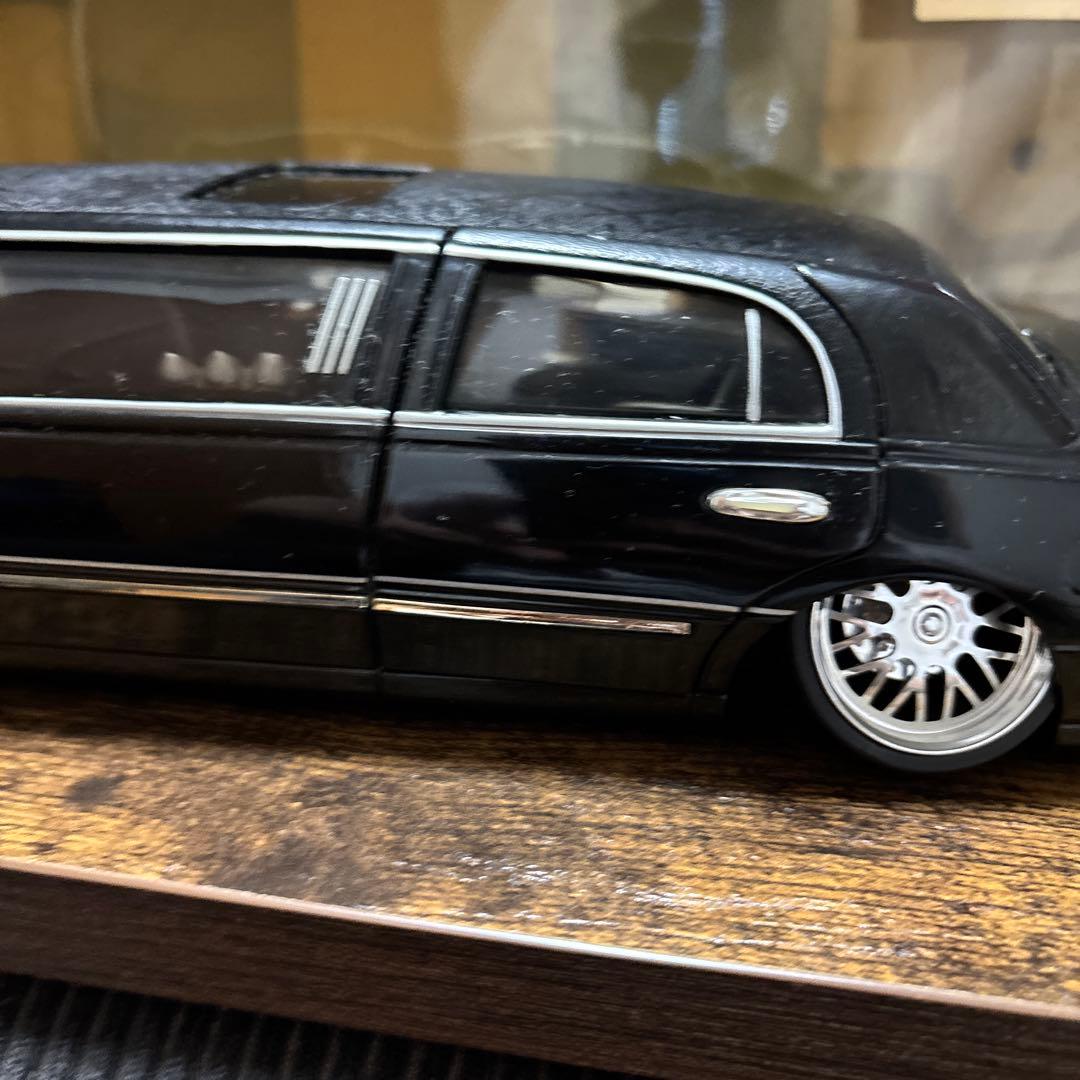 1/18 サンスター リンカーン タウンカー リムジン ブラック カスタムカー