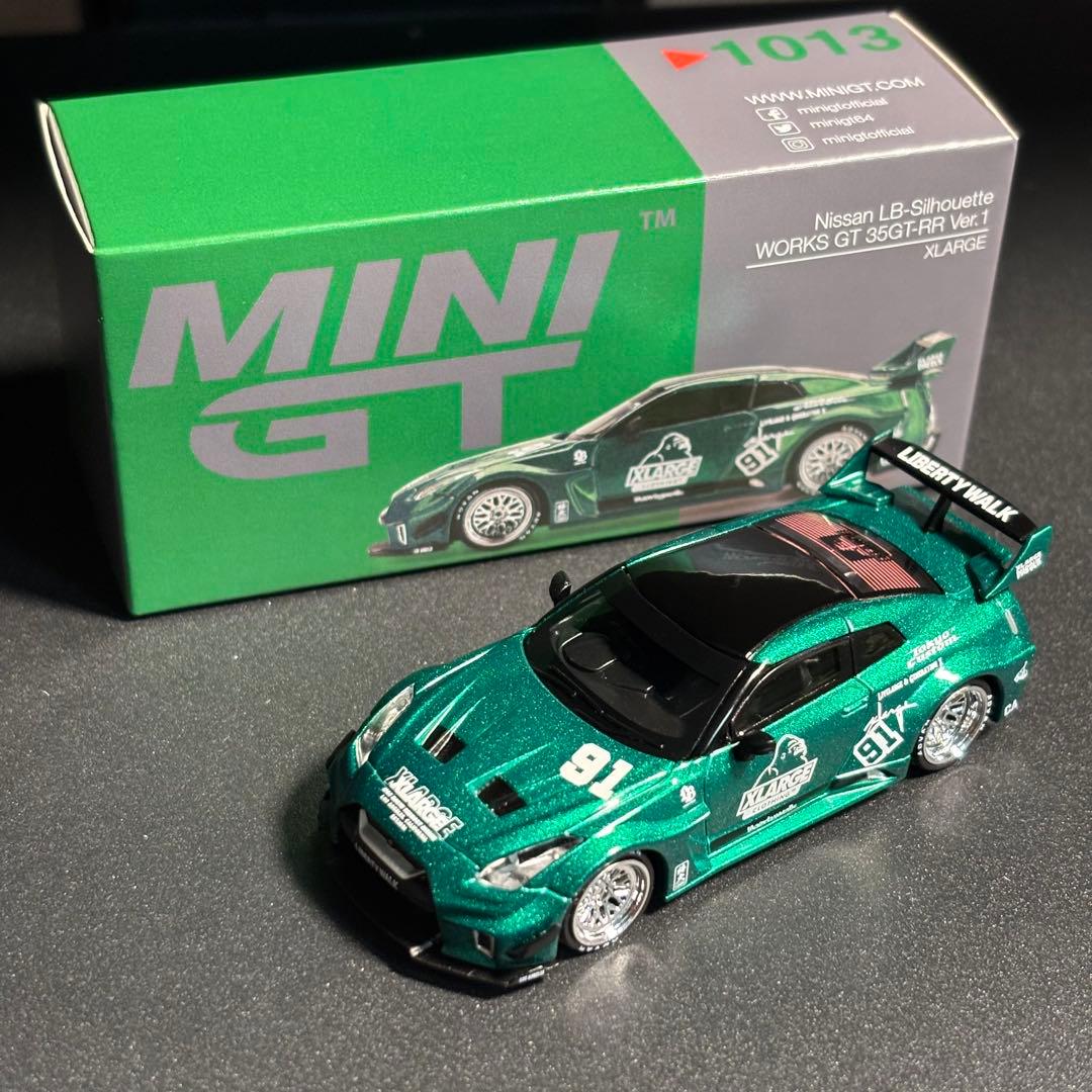 MINIGT LBWK × XLARGE GT NISSAN 35GT 緑