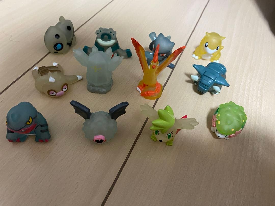 ポケモンキッズ　指人形　クリア　ファイヤー　リオル　レジアイス　ドータクン