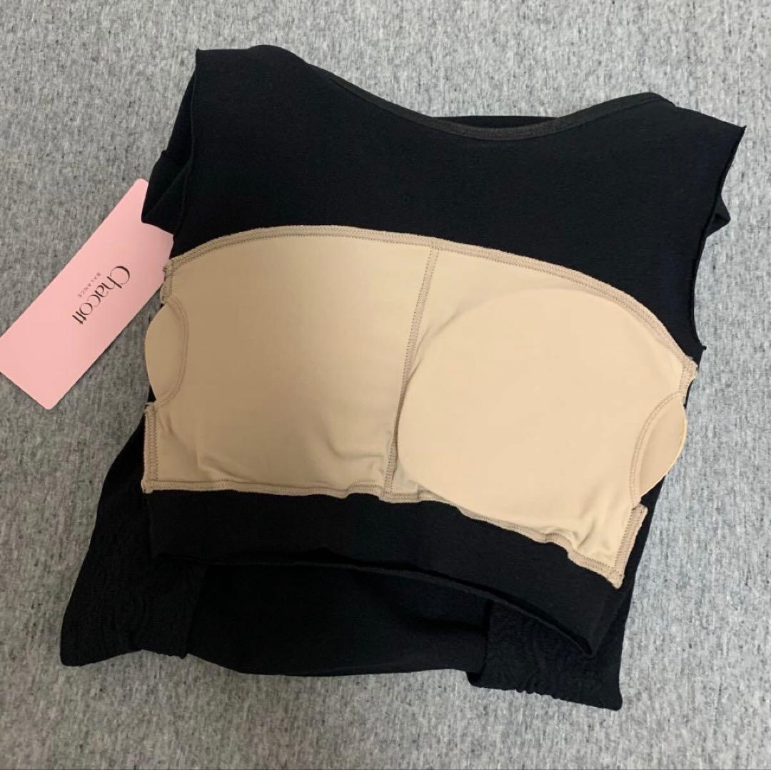 【新品】Chacott チャコット ノーソーイングニット　カップ付き、M 、黒