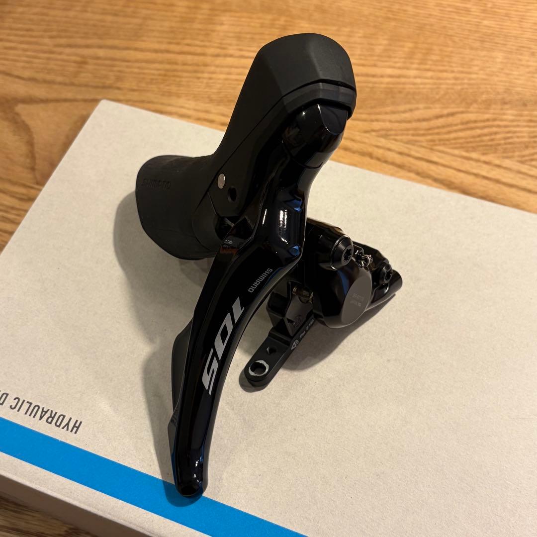【新品未使用】SHIMANO 105 2×12速 ディスク コンポーネントセット