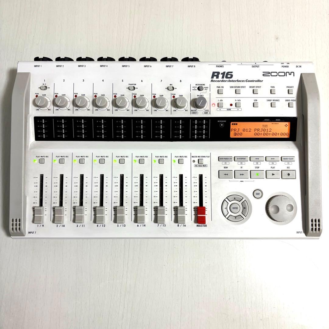 ZOOM R16 マルチトラックレコーダー / オーディオインターフェース
