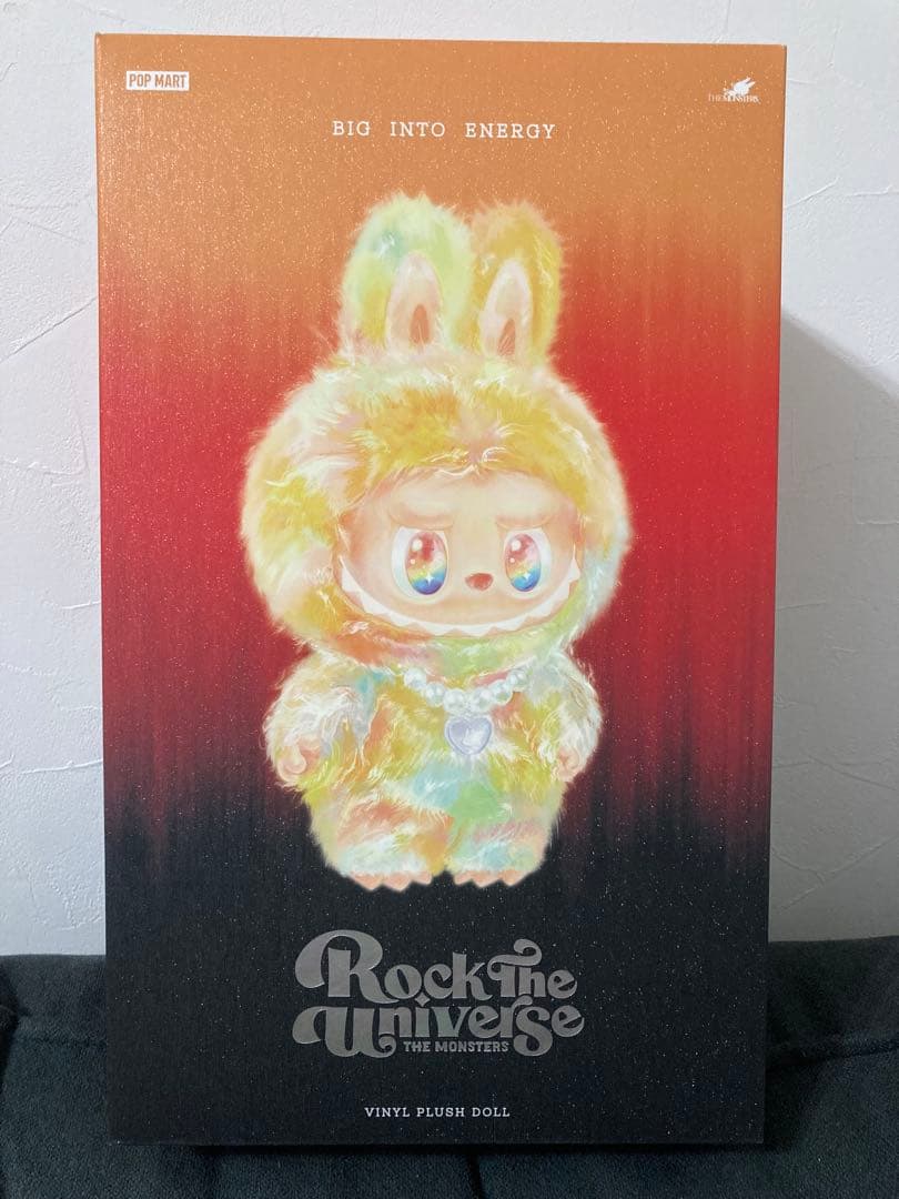 ラブブ　ROCK THE UNIVERSE