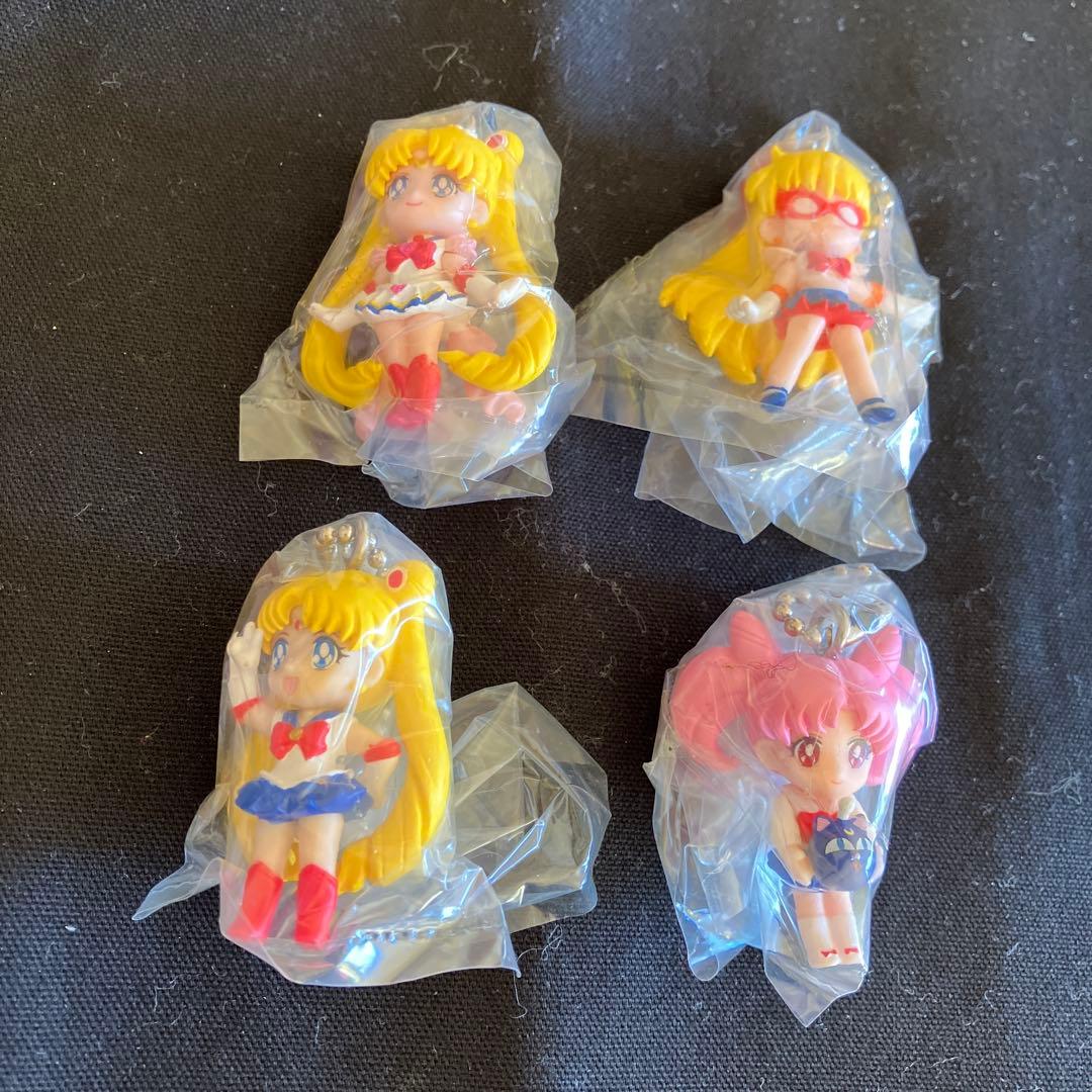 セーラームーン　ミニフィギュアキーホルダー〜BOX97