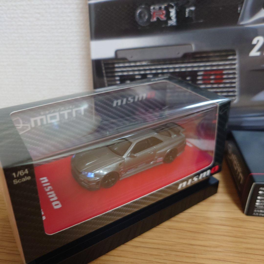 京商　1/64 SKYLINE GT-R34　motnシステム+通常モデル